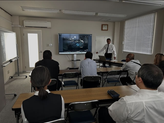 画像：乗務員定期教育